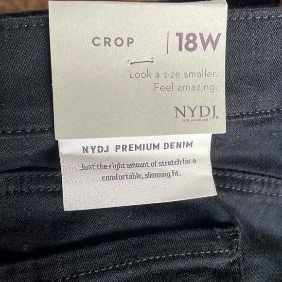 NYDJ Marilyn Crop Cuffed Denim Capri Jeans. Plus Size 18W. True Black. NWT - Picture 8 of 15